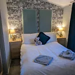 A And C Plot 21 Huge Hot Tub Pet Friendly No Commercial Vans *