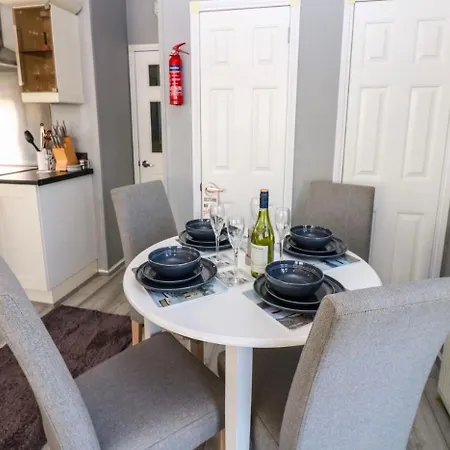 Kemp A And C Plot 21 2 Double Bedrooms Plot 21 With Hot Tub 1 Pet Only No Commercial Vans 4pm Check In *