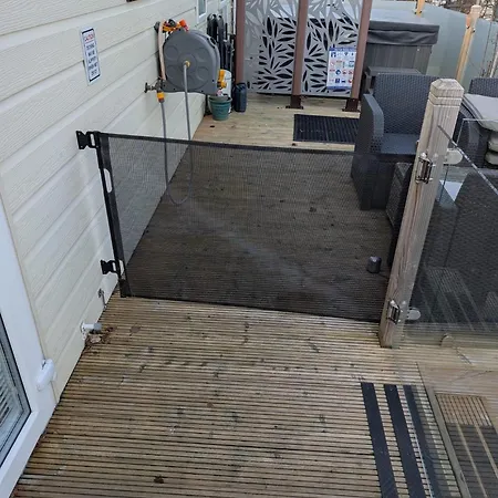 21 Hesket Park Huge Hot Tub Pet Friendly No Commercial Vans * High Hesket